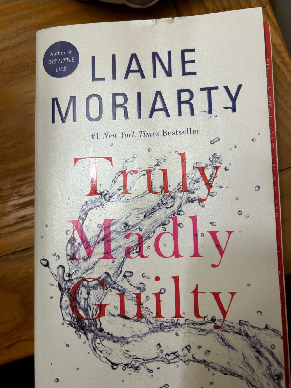 Truly, madly, guilty book | Author Liane Moriarty